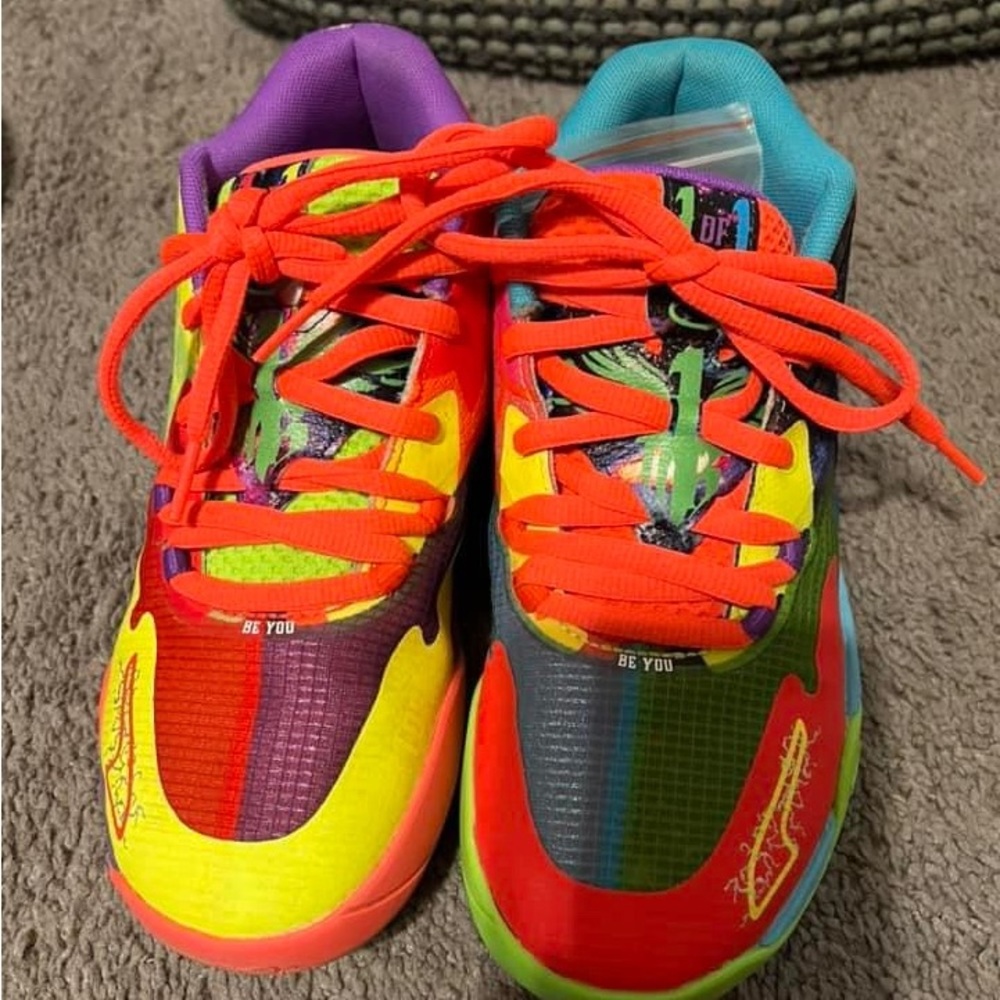 Melo’s Basketball Shoes